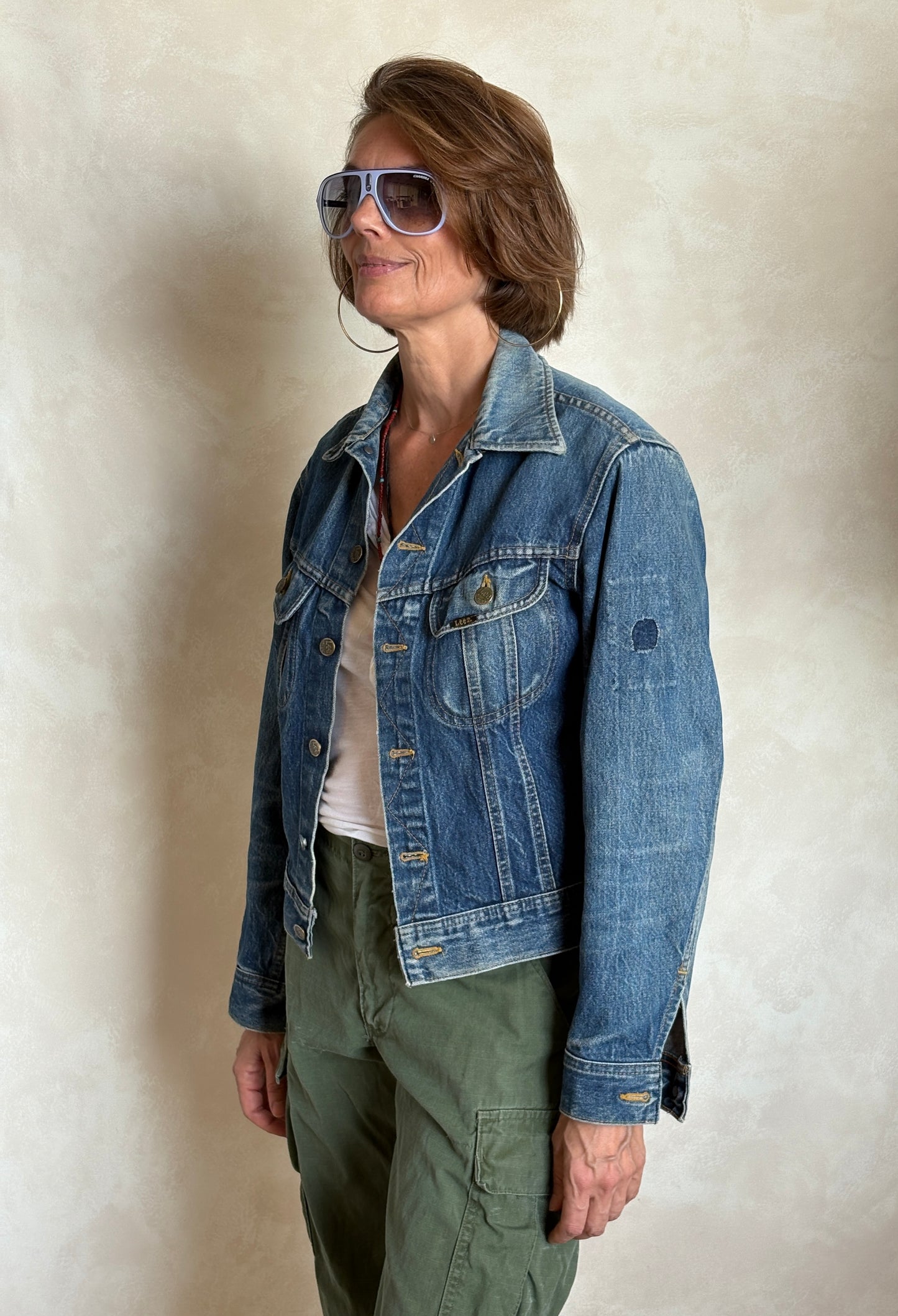 Size 34-36US / 44-46EU .  Vintage 80s Lee Denim Jacket – 2 Pockets – Made in USA