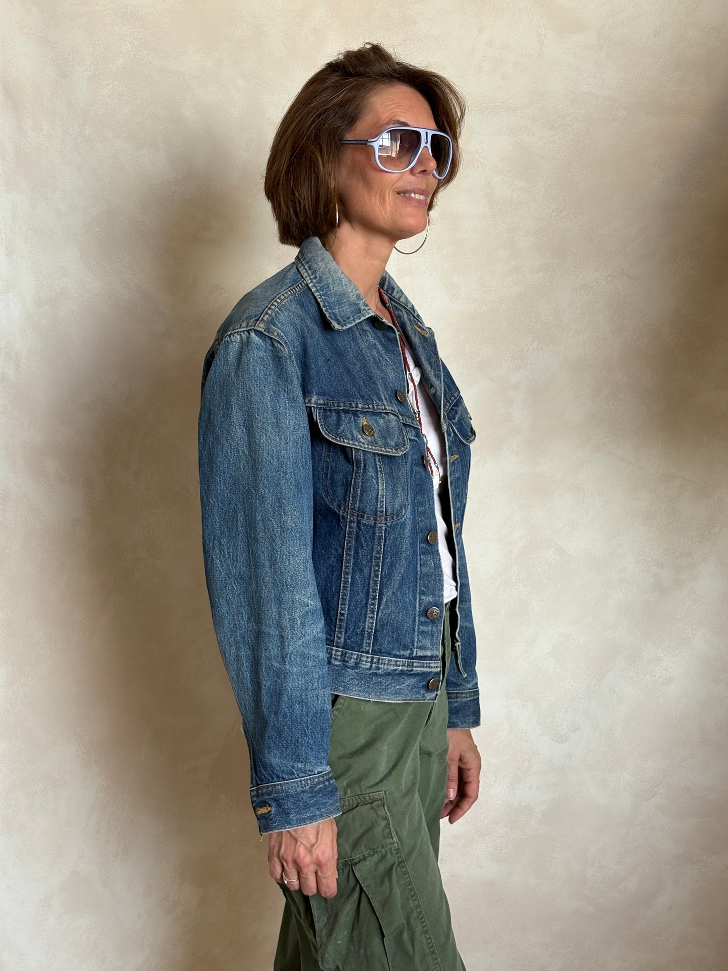 Size 34-36US / 44-46EU .  Vintage 80s Lee Denim Jacket – 2 Pockets – Made in USA