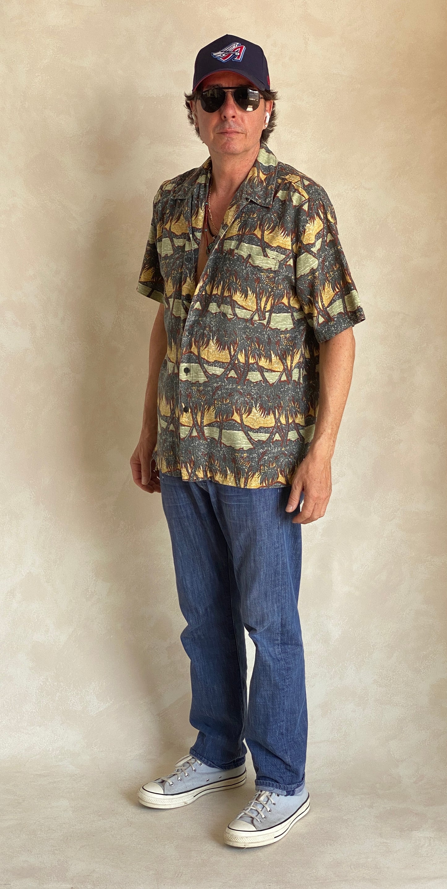 Size Large. Vintage 90s Silk Hawaiian shirt