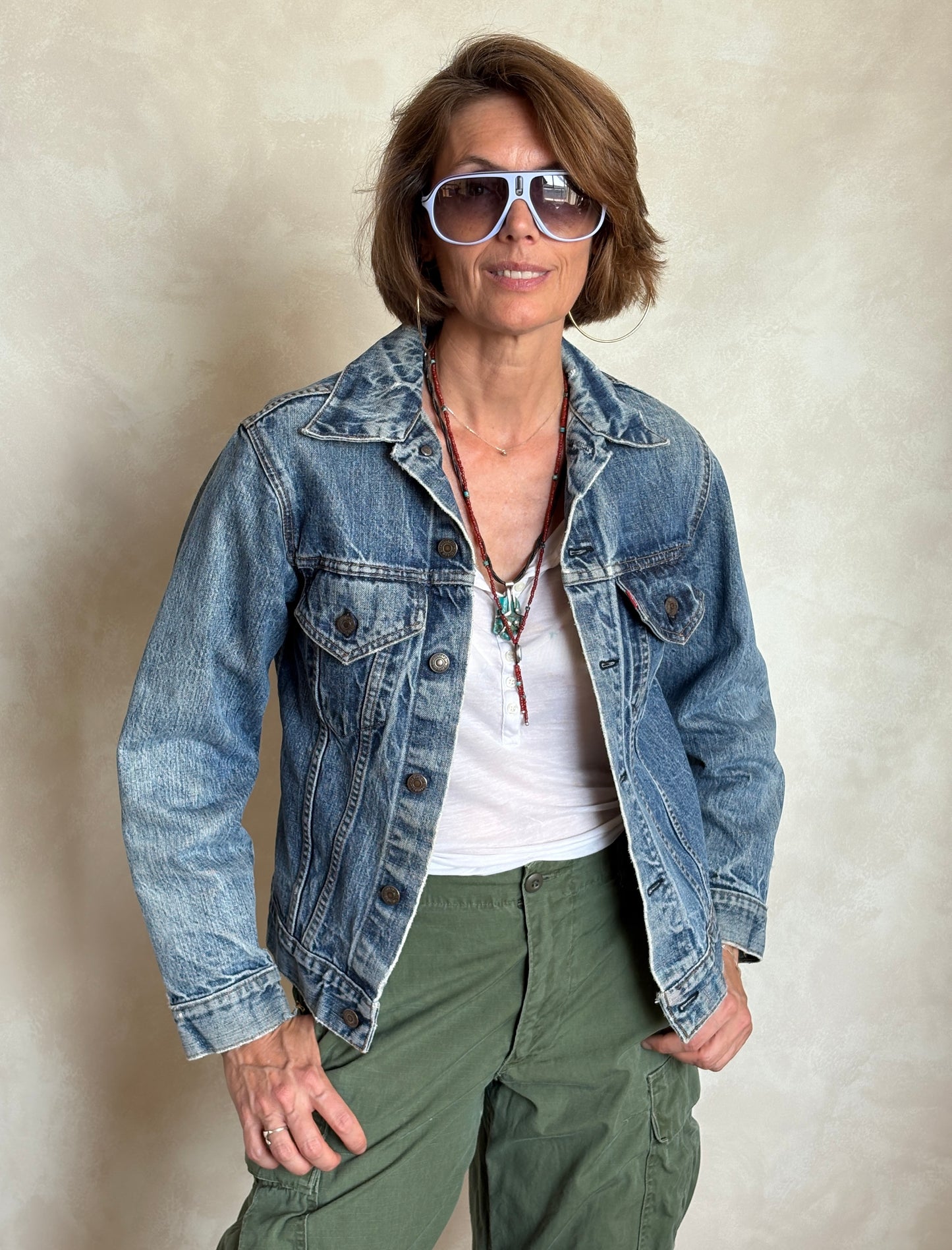 Size 36US / 46EU .Vintage 70s Levi’s Denim Jacket – 2 Pockets – Made in USA