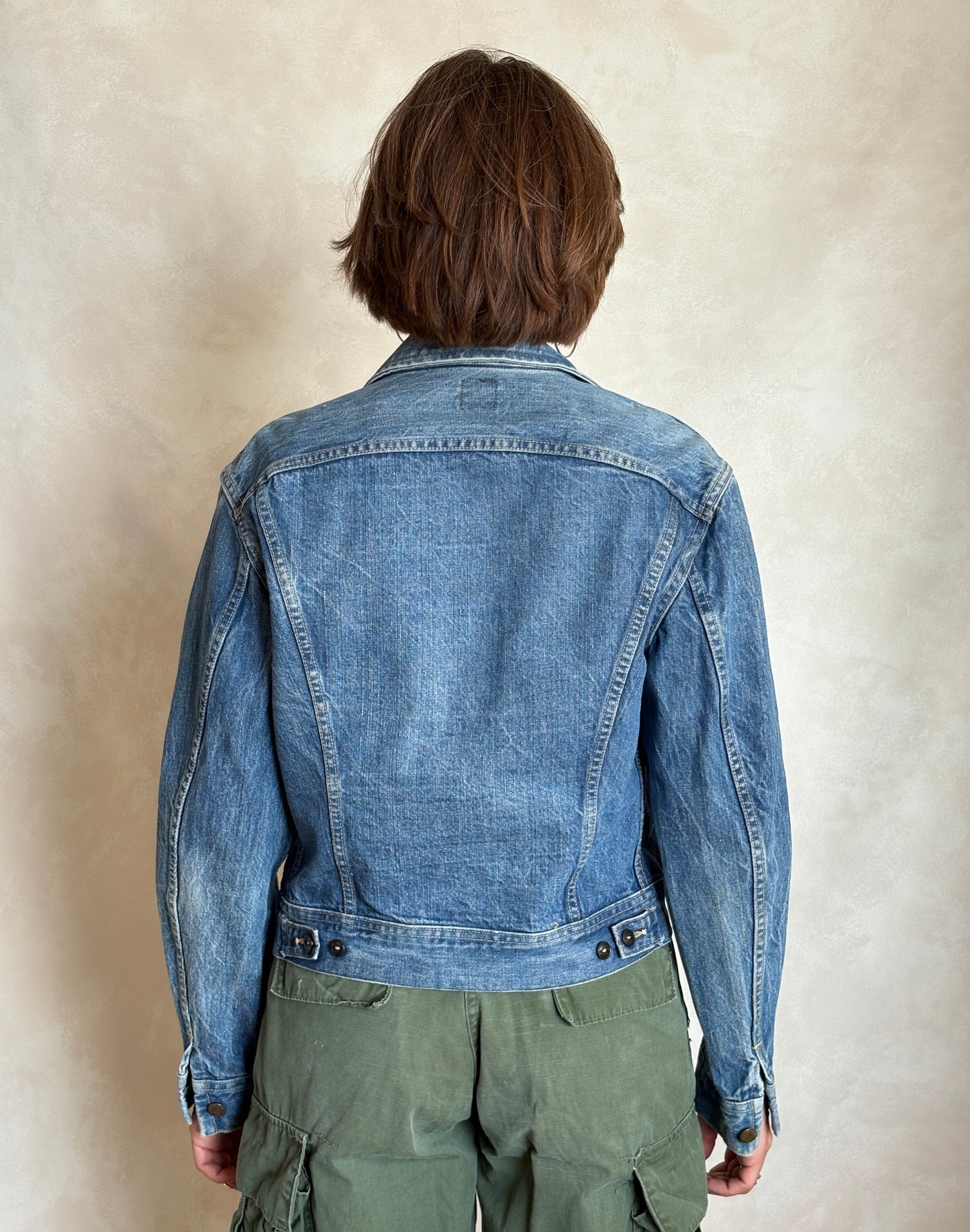 Size: 36US / 46EU Vintage 70s Lee Union Made Denim Shirt – 2 Pockets – Made in USA