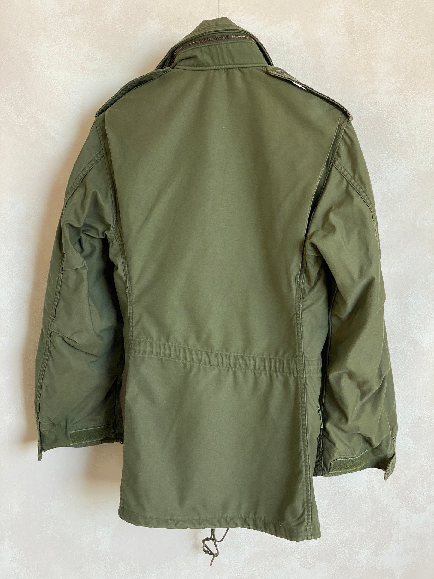 X Small Reg. Authentic 1974 US M-65 field jacket Military