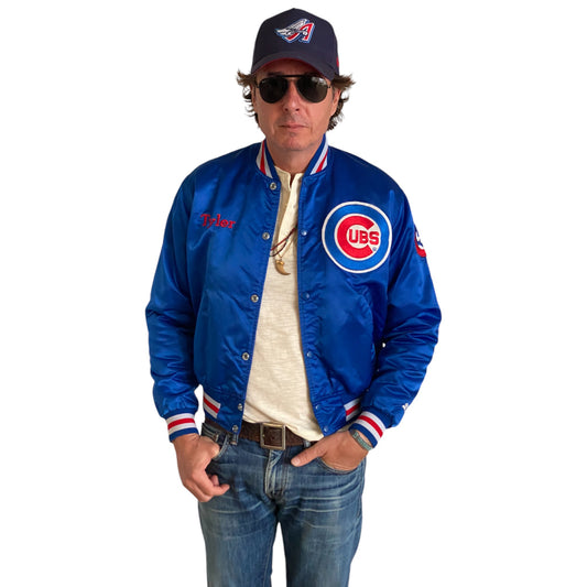 Small. Vintage 80s Chicago Cubs Starter jacket made in USA