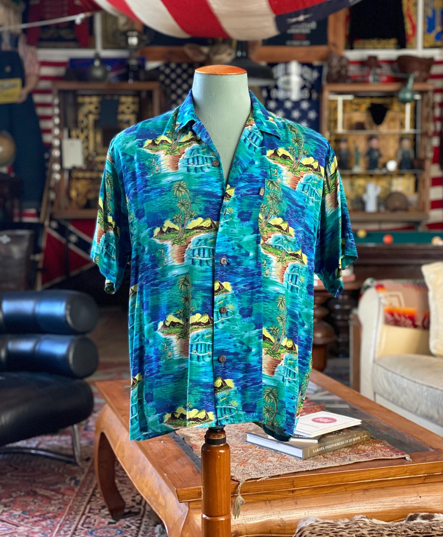 Vintage 90s Hawaiian Rayon Shirt by Ocean Current | Size Medium