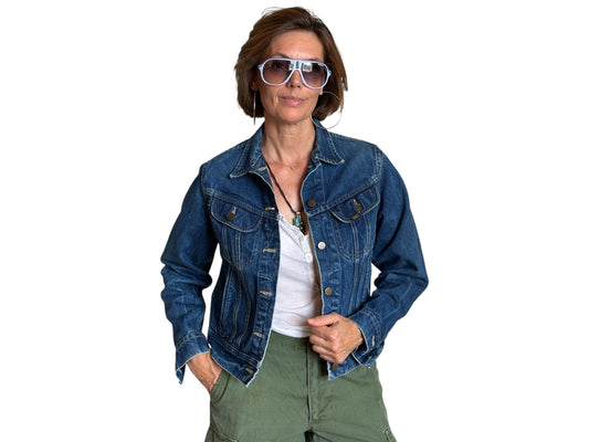 Size 34US / 44EU .Vintage 80s Lee Denim Jacket – 4 Pockets – Made in USA