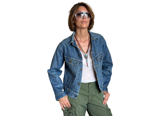 Size youth 20.  Vintage 80s Lee Denim Jacket – 2 Pockets – Made in USA USA