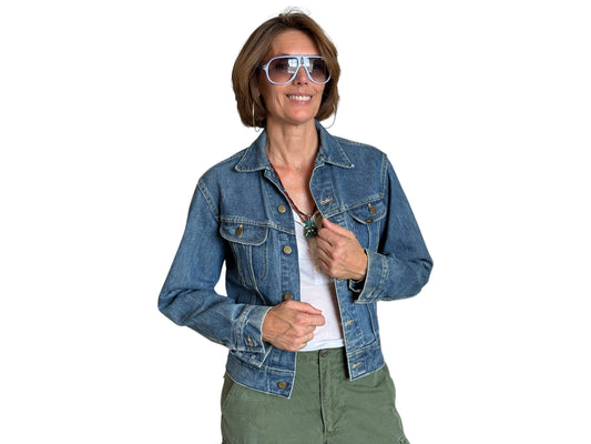 Size 34US / 44EU .Vintage 70s Lee Denim Jacket – Union Made – 2 Pockets – Made in USA
