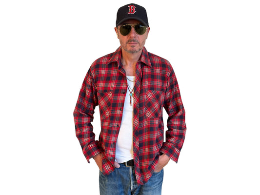 Size Med. Vintage 80s Flannel Plaid Shirt – Retro Grunge Workwear