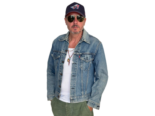 Size 38US / 48EU.  Vintage 70s 2 pocket Levi’s Denim Jacket 70505 – Double Stitch, Made in USA