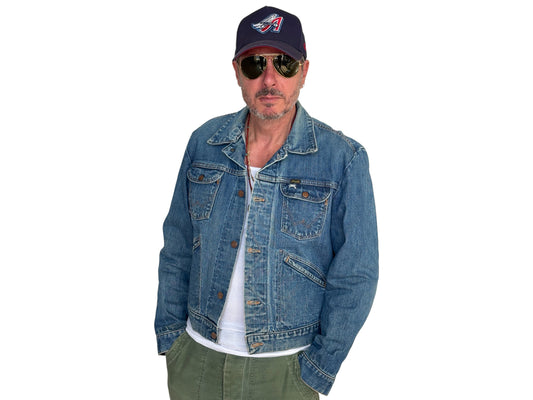 Size 44US / 54 EU Authentic 70s Wrangler denim jacket -4 pockets- Made in the USA