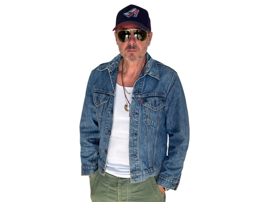 Size 40US Short / 50EU. Vintage Early 70s 2 pocket Levi’s Denim Jacket 70505 – Single Stitch, Made in USA