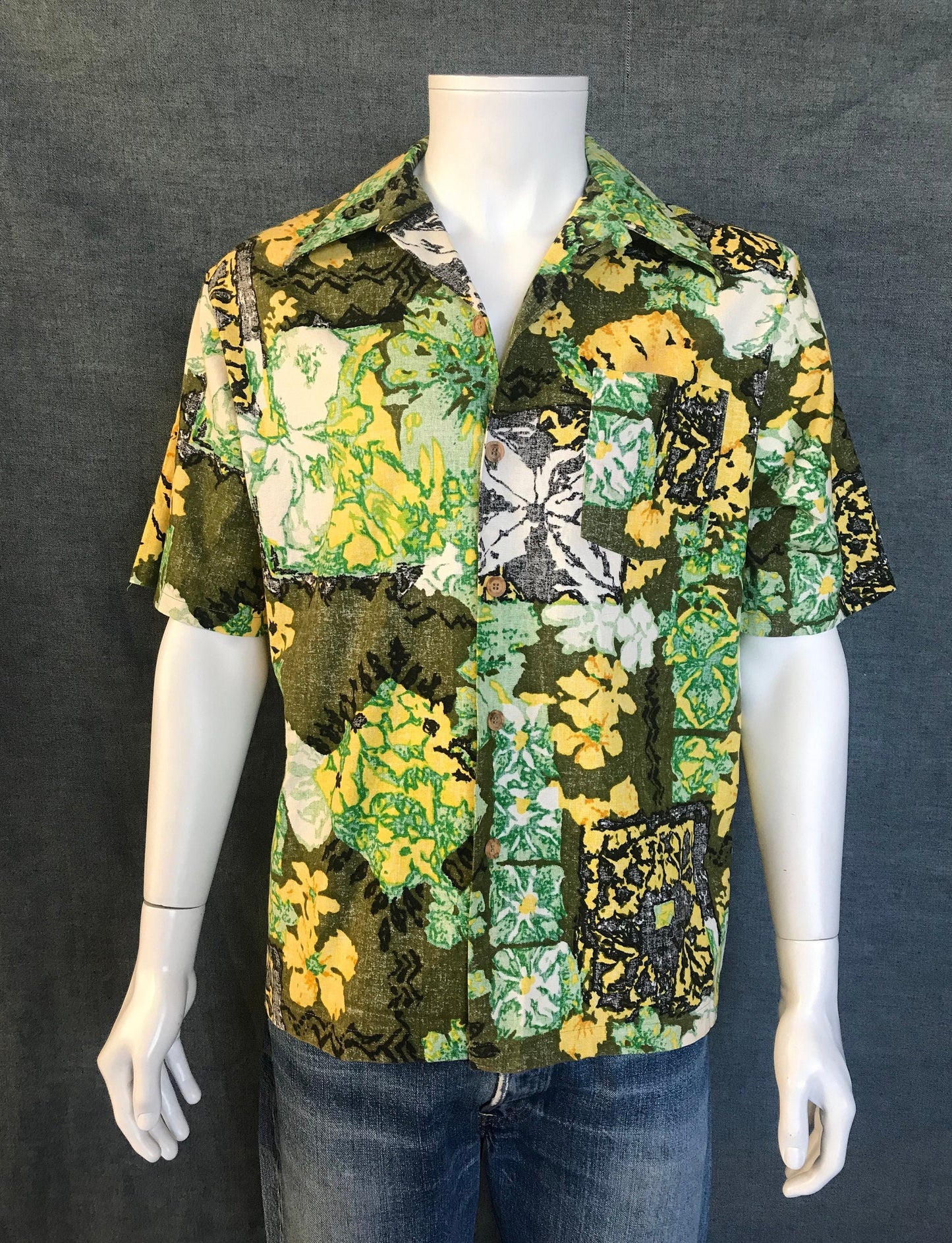 Size L Vintage 60s Hawaiian Cotton Shirt by Jantzen | Retro Aloha Style