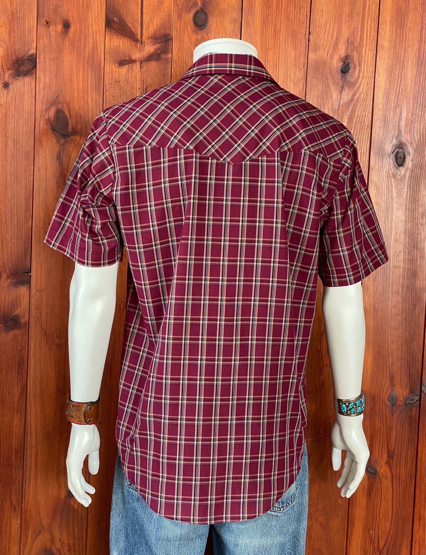 Size Med. Vintage plaid 80s western shirt made by Plains western wear