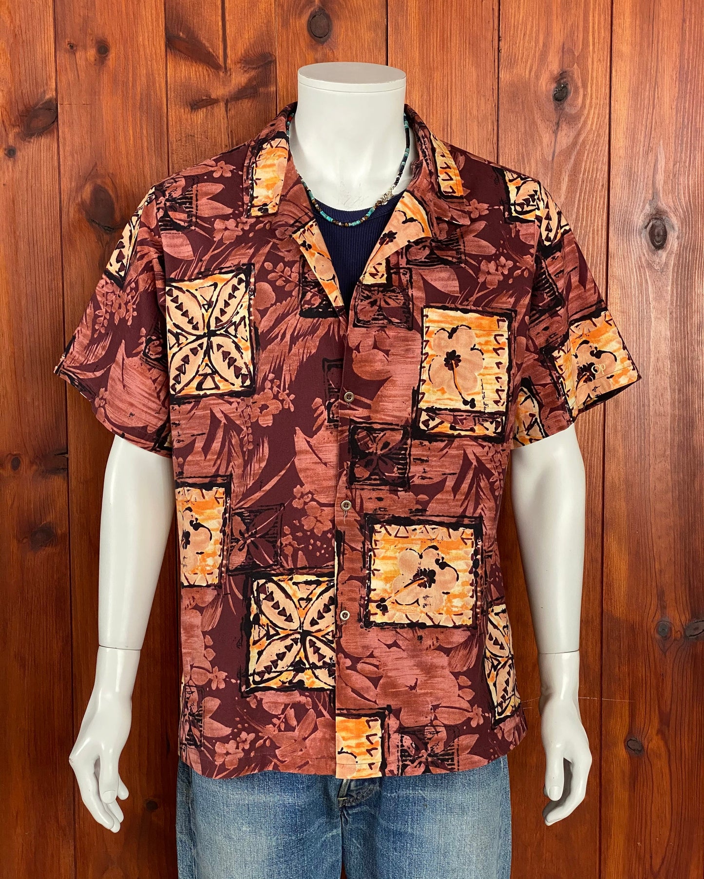 Size M. Vintage 80s Hawaiian cotton shirt made by Ocean Pacific