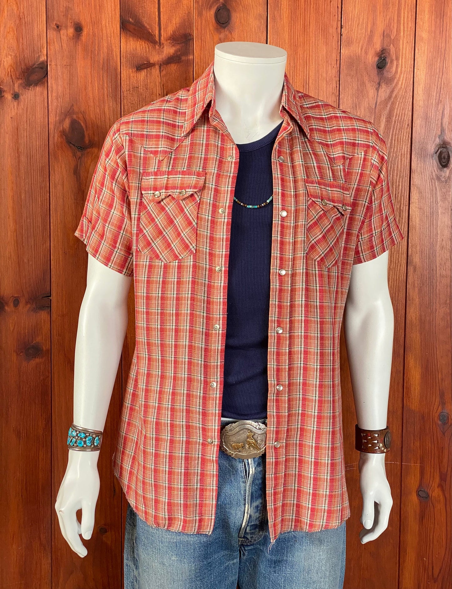 Size Med. Made In USA Vintage 70s plaid western shirt Made by Dee-Cee.