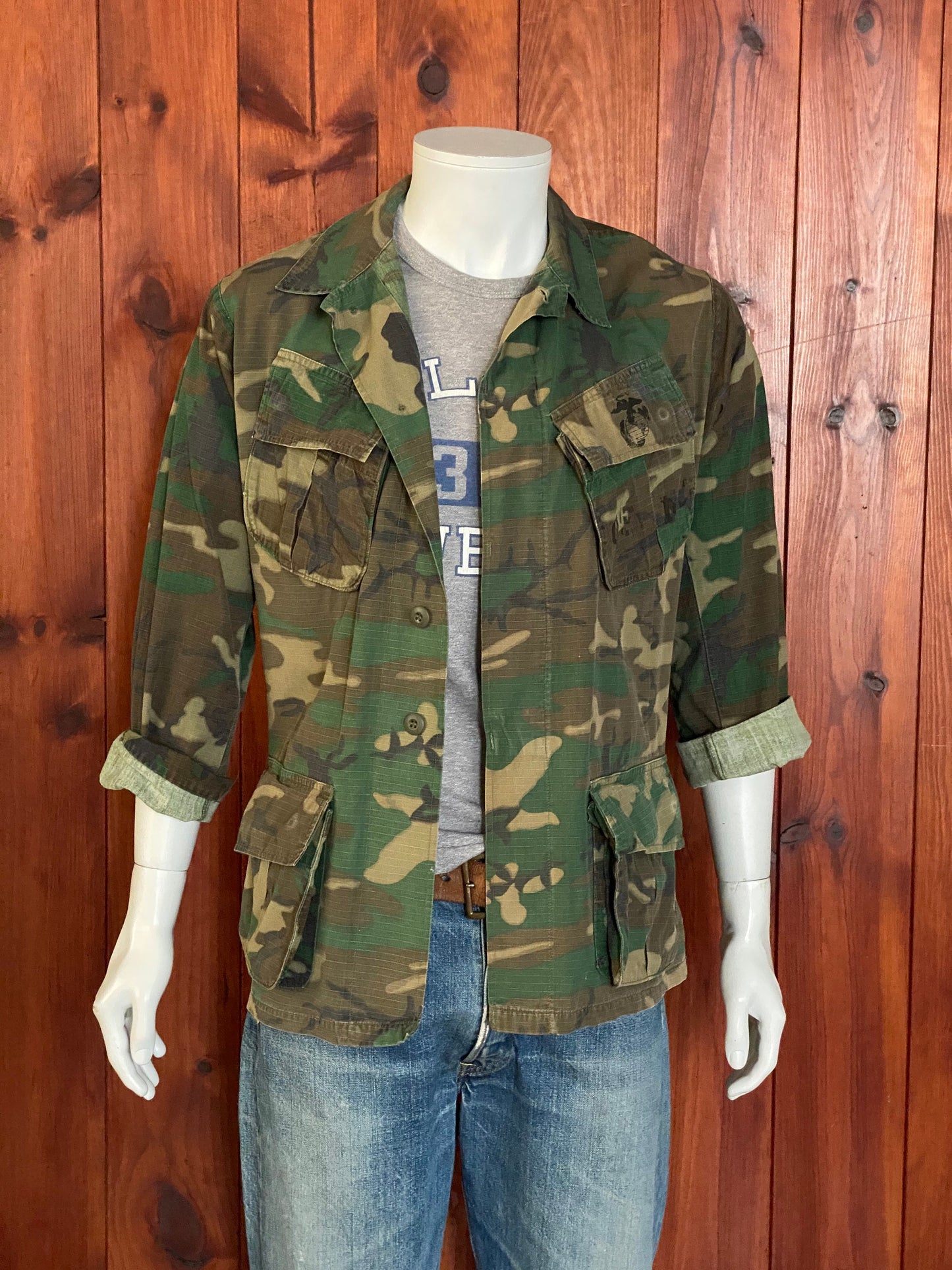 Small Reg. Original 1970 US Army USMC Vietnam Jungle jacket