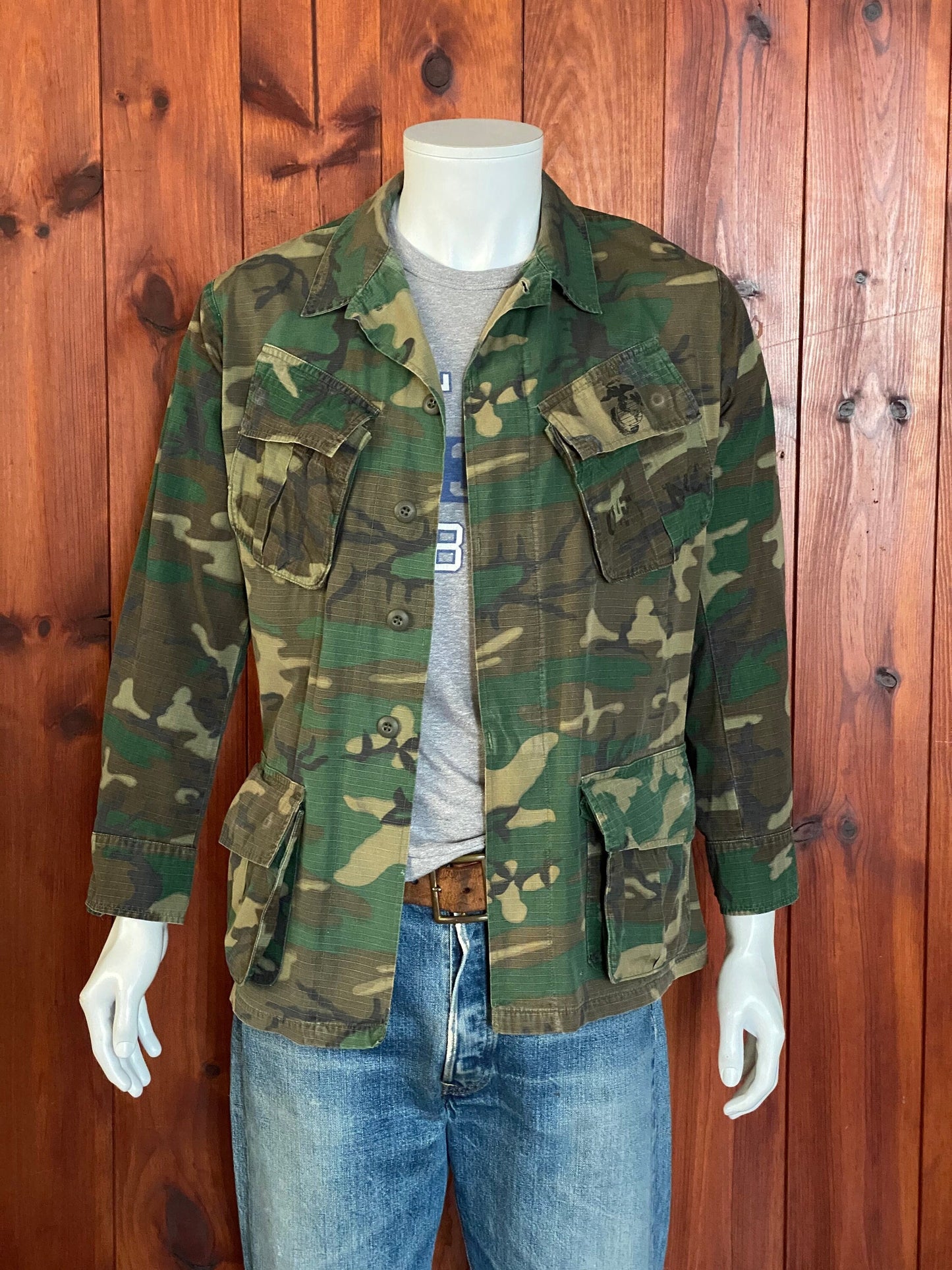 Small Reg. Original 1970 US Army USMC Vietnam Jungle jacket