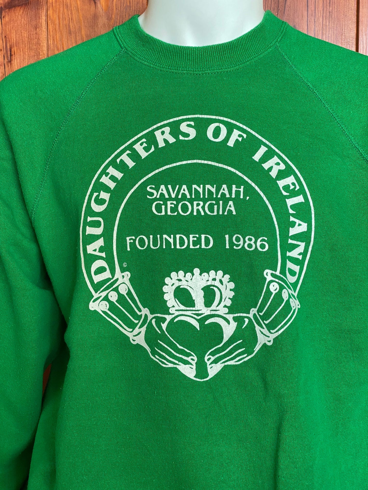 Size XL. 80s vintage sweatshirt daughters of Ireland Made In USA by BW