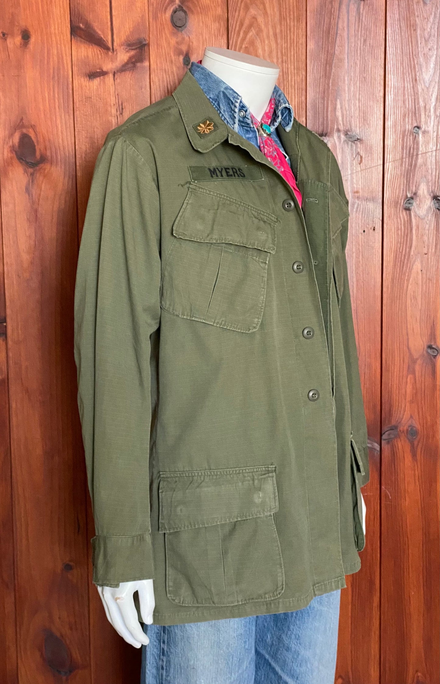 Medium Long Authentic 1969 US Army Vintage Vietnam Jungle Jacket | Military Apparel