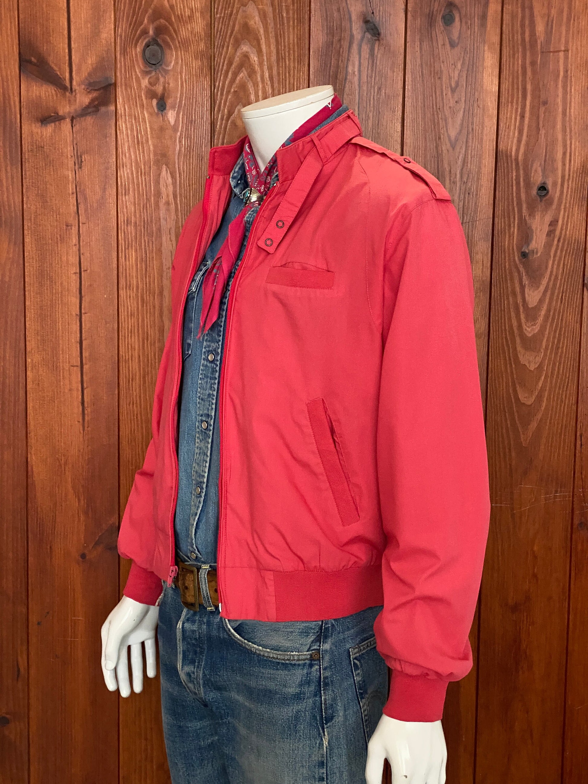 Vintage 80s Members Only style cotton jacket by Peter England, size Medium - Retro fashion with timeless appeal.