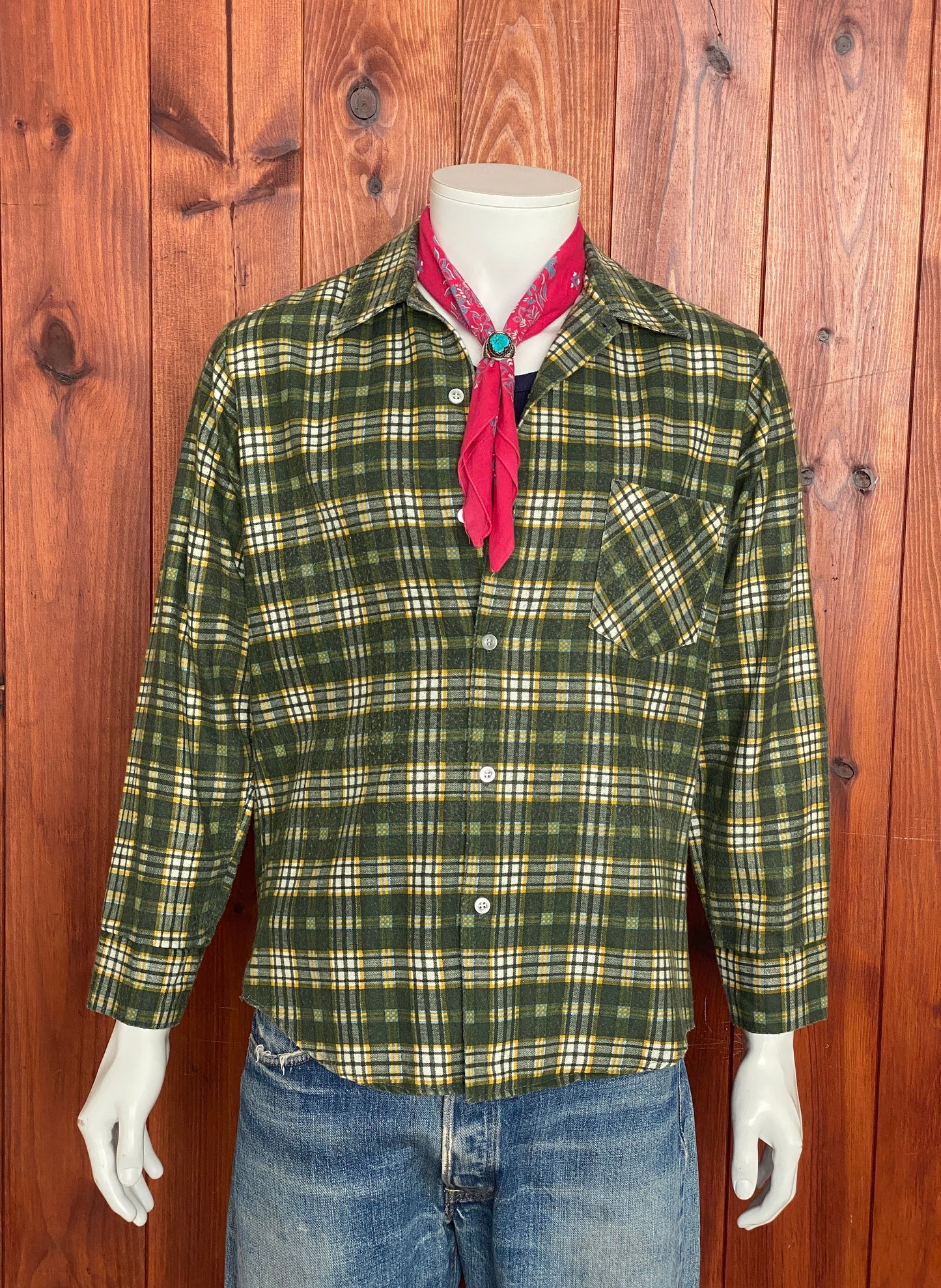 Size M. Vintage 80s flannel plaid Shirt