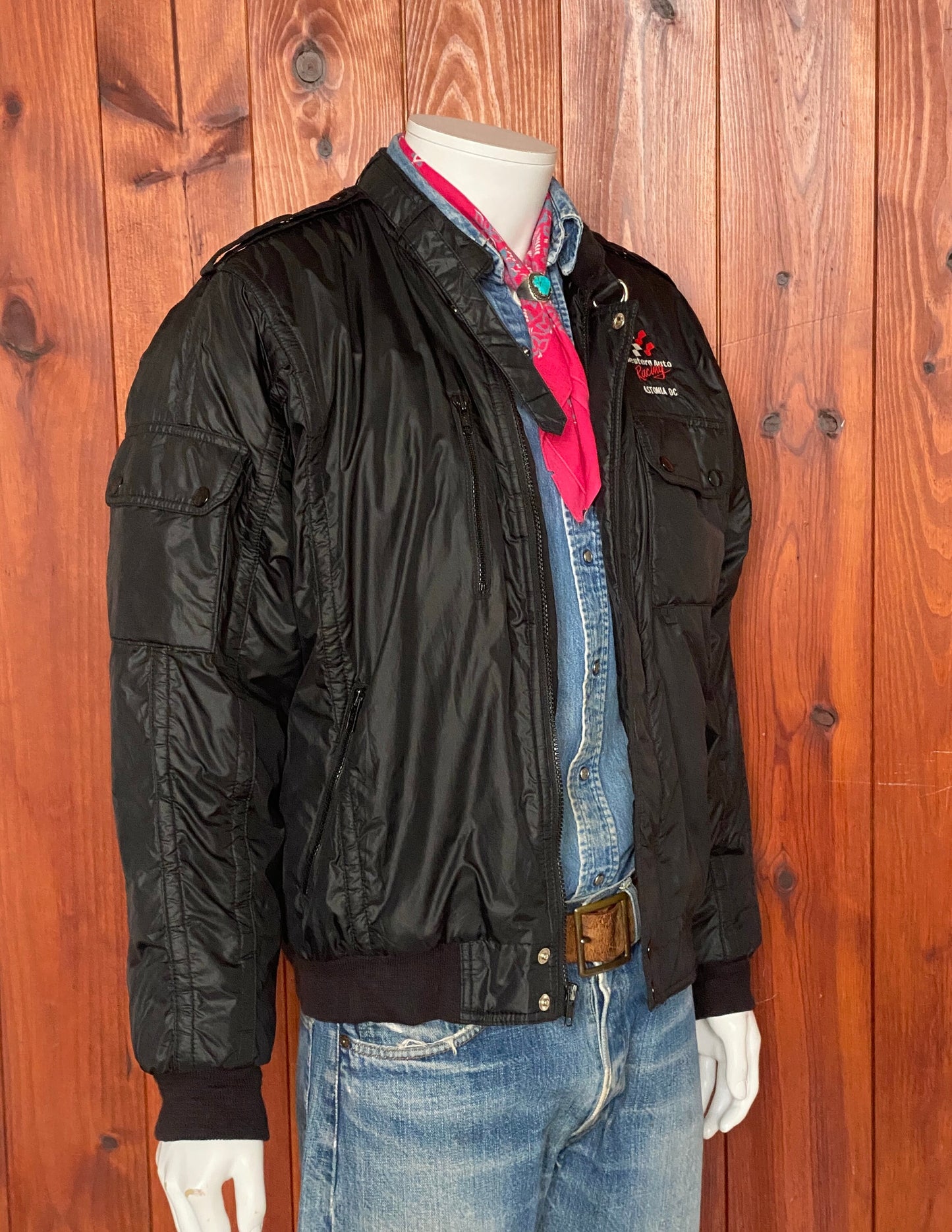 Size M. Vintage Dunbrooke racing jacket