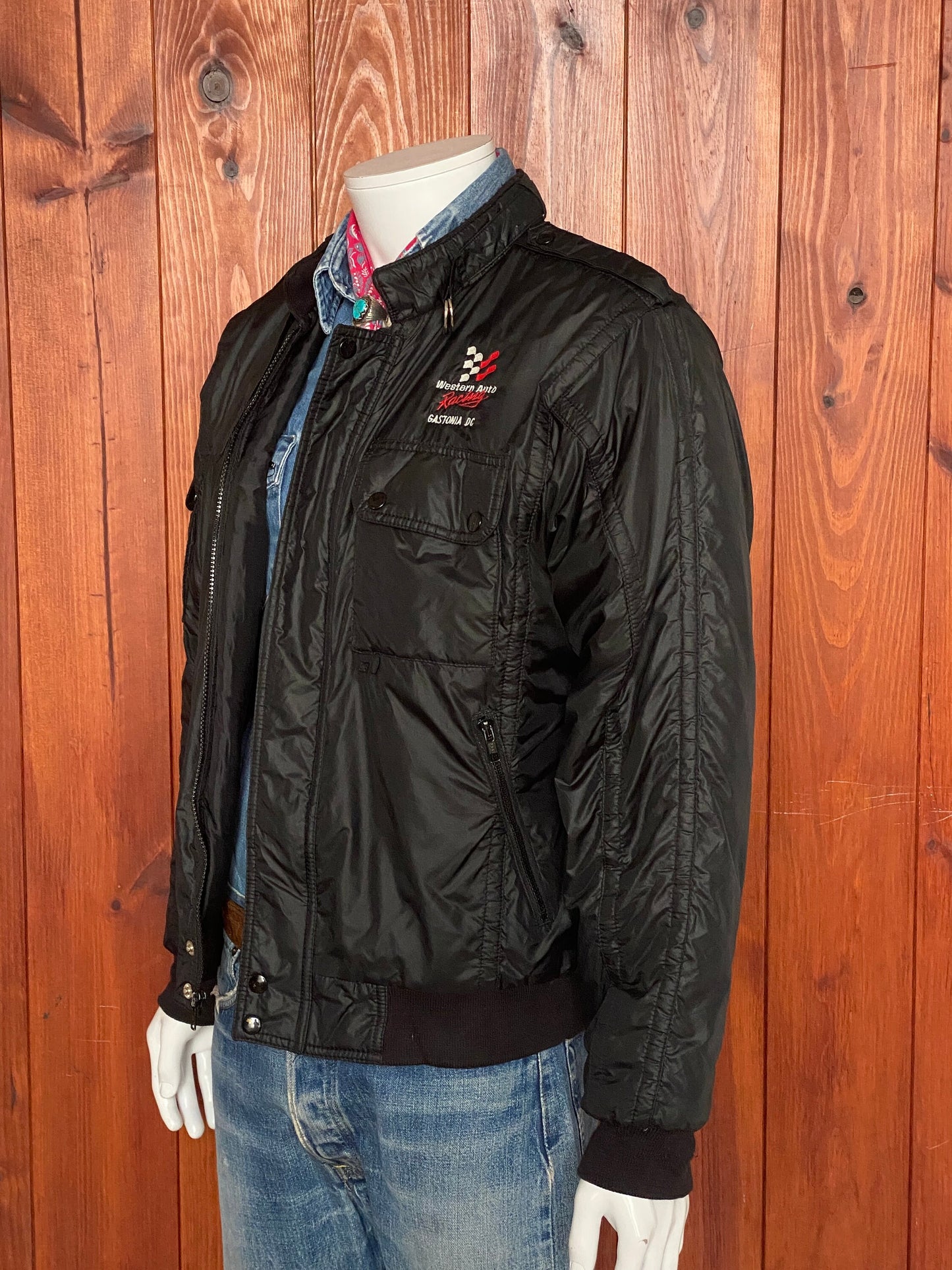 Size M. Vintage Dunbrooke racing jacket