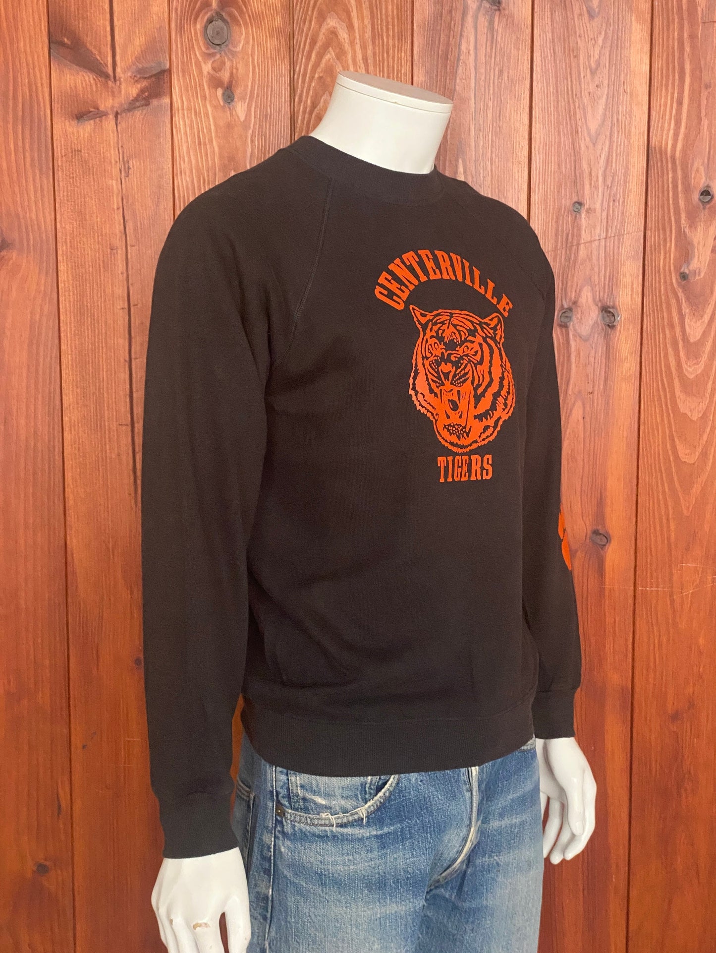 Size Med. Made In USA Centerville Tigers 80s vintage sweatshirt