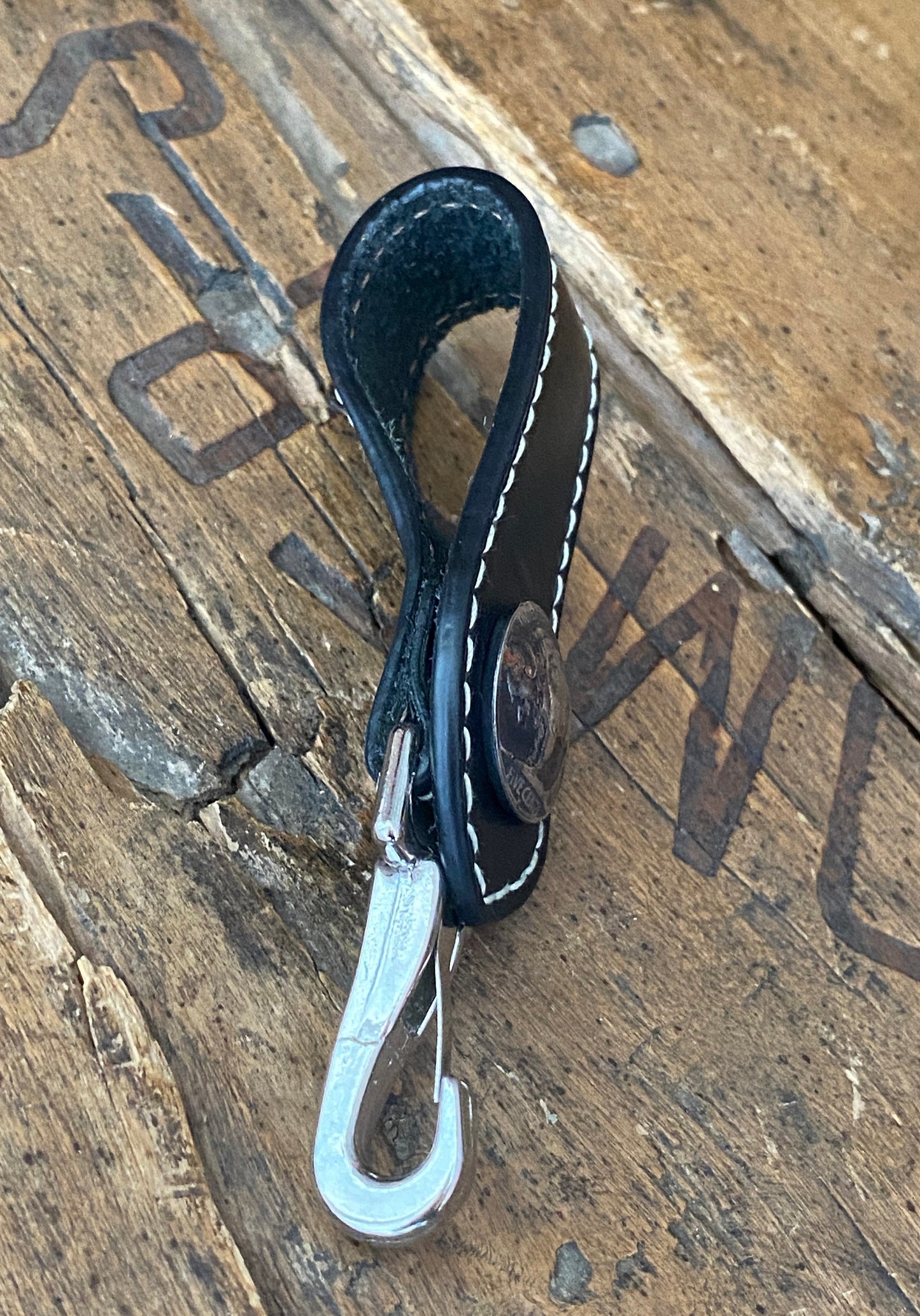 5 cents buffalo nickel black leather key holder - handmade in Barcelona