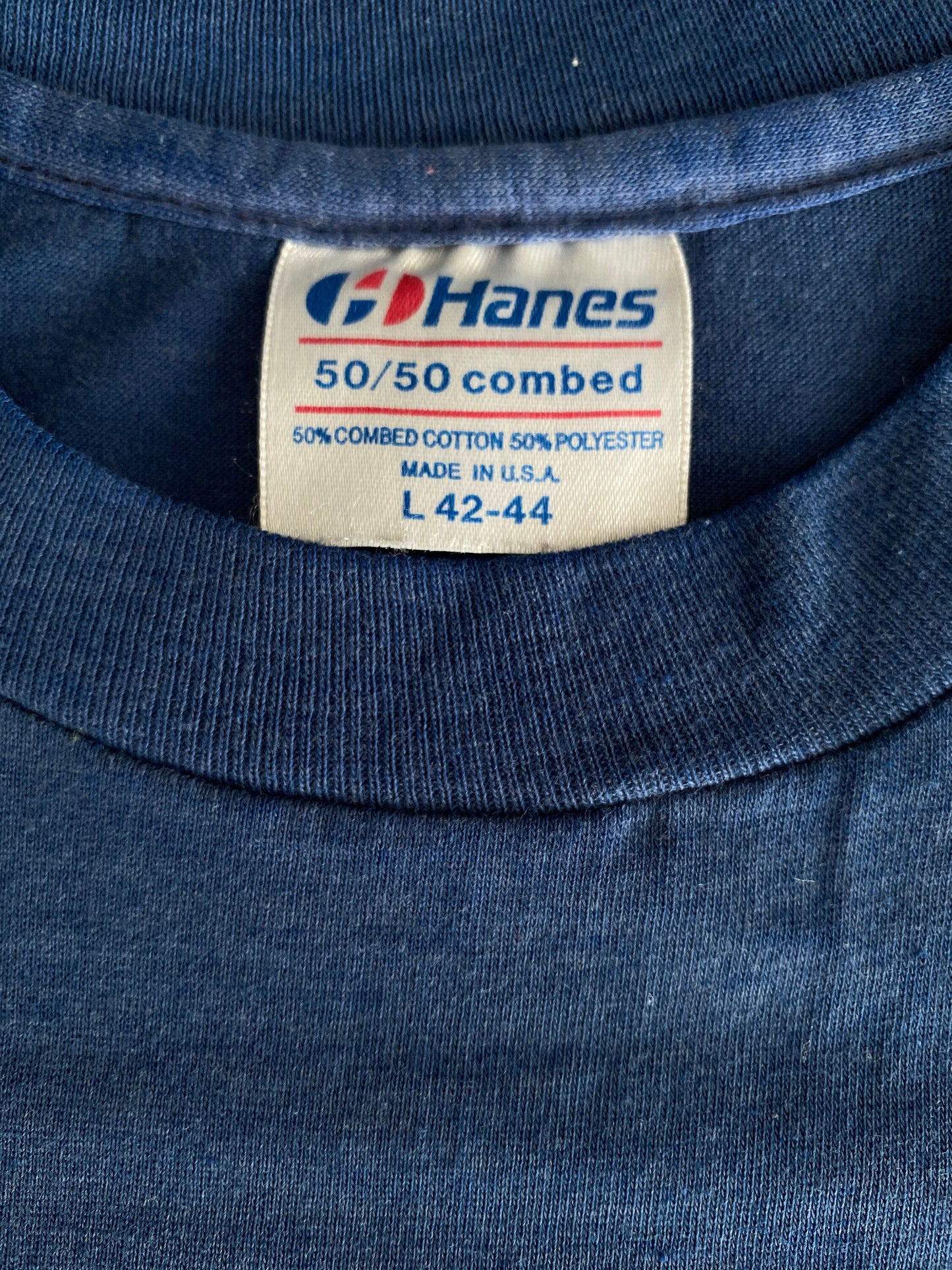 Large. Vintage 50/50 cotton 1983 t shirt Made In USA