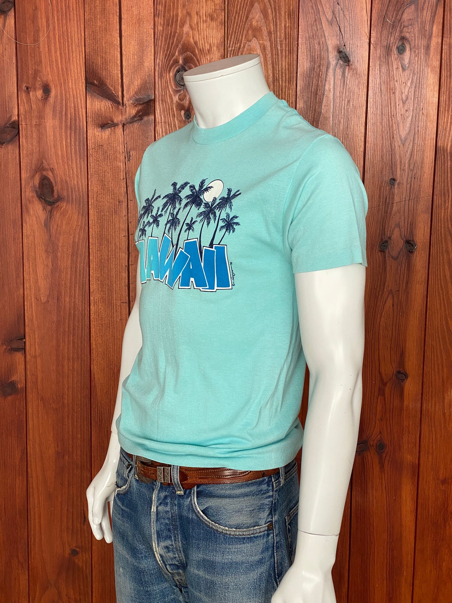 Vintage 1978 Hawaii T-Shirt - Size M | Made in USA | 50/50 Cotton Blend