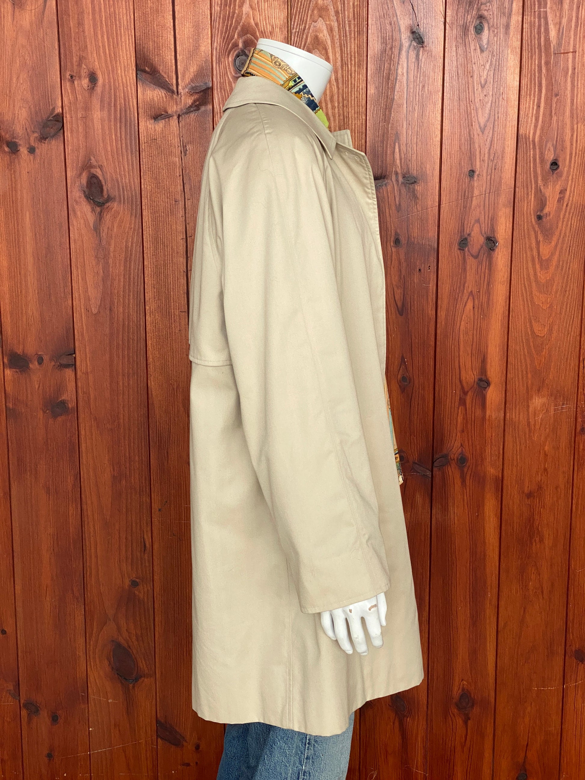 Size 14 Regular Women's EU Burberrys Coat Made in England | Classic Outerwear