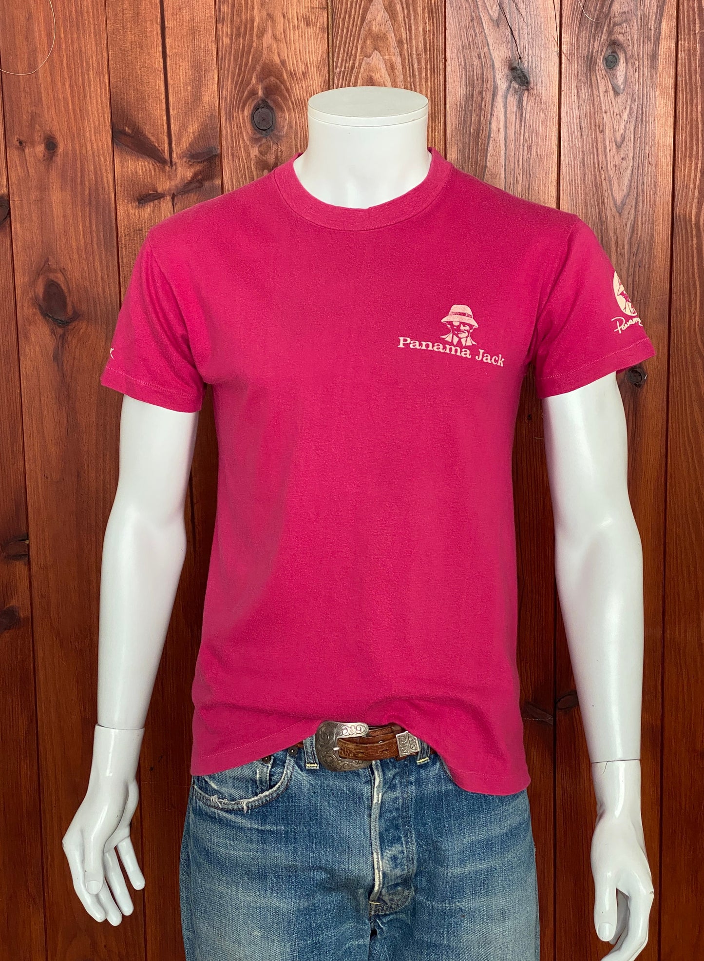 Large. Vintage 50/50 cotton 80s Panama Jack t shirt Made In USA