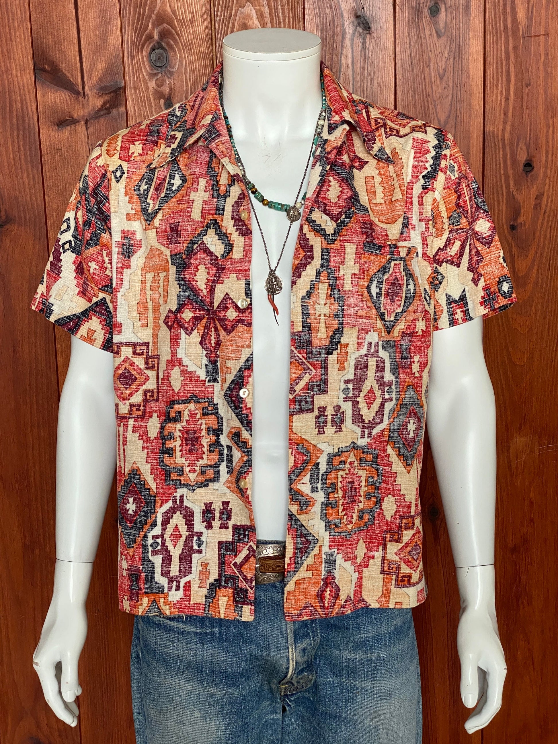 Medium Size Vintage 70s Hawaiian Barkcloth Cotton Shirt - Island Collectible