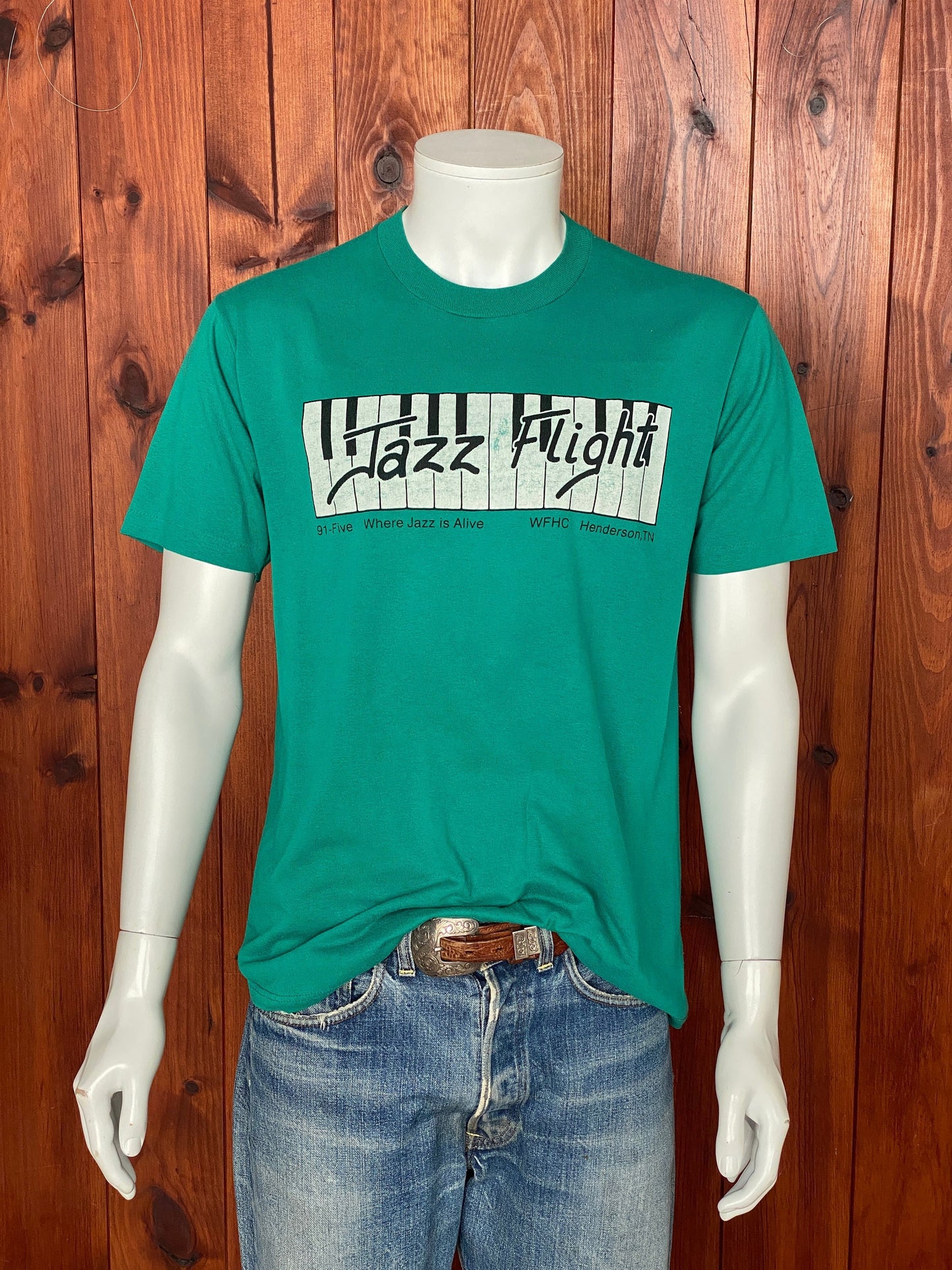 Large. Vintage 50/50 cotton 80s Jazz Flight  t shirt Made In USA