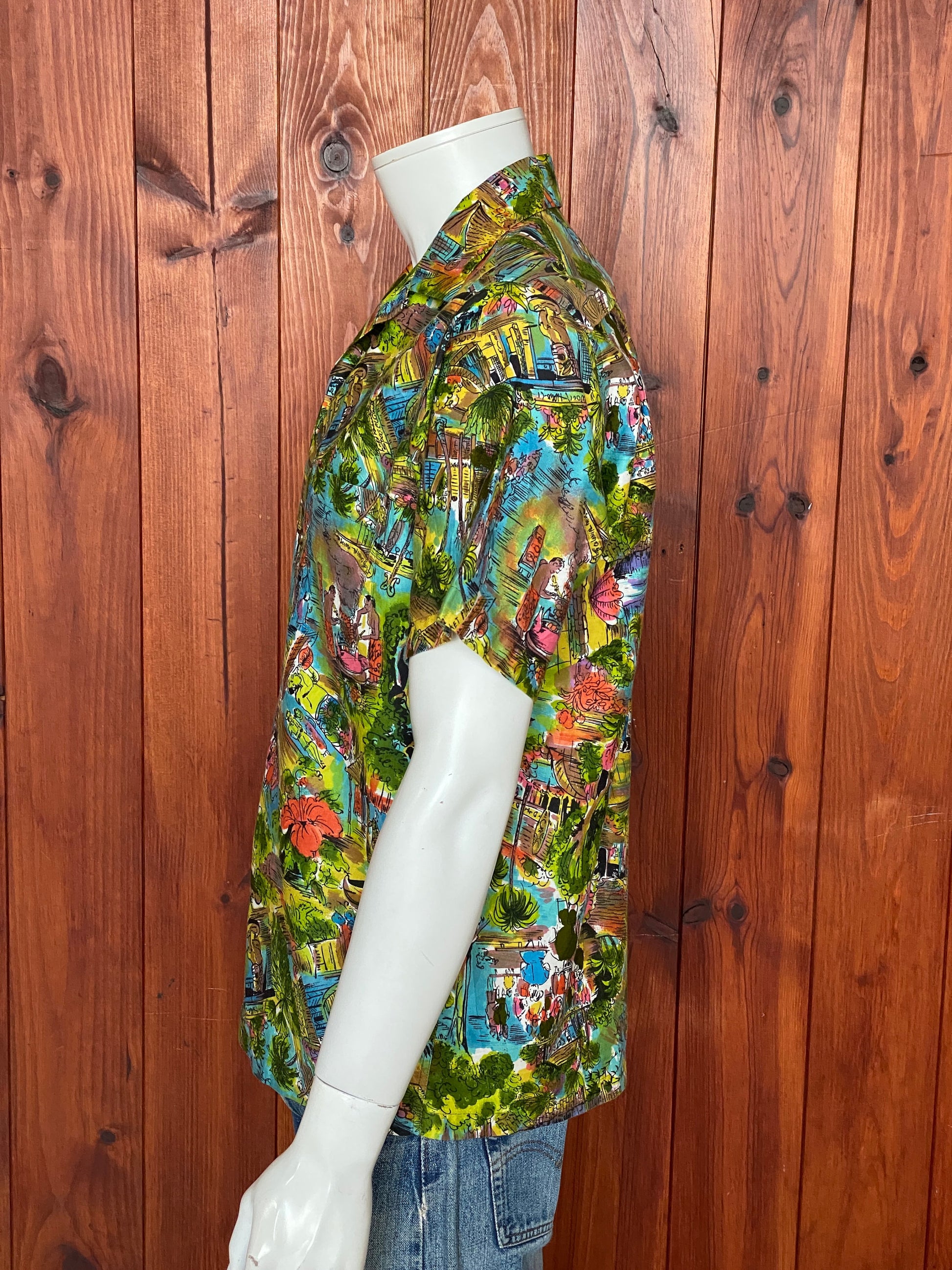 Medium Size Vintage 60s Hawaiian Satin Cotton Shirt, Made in Hawaii for Diamond Head - Island Collectible