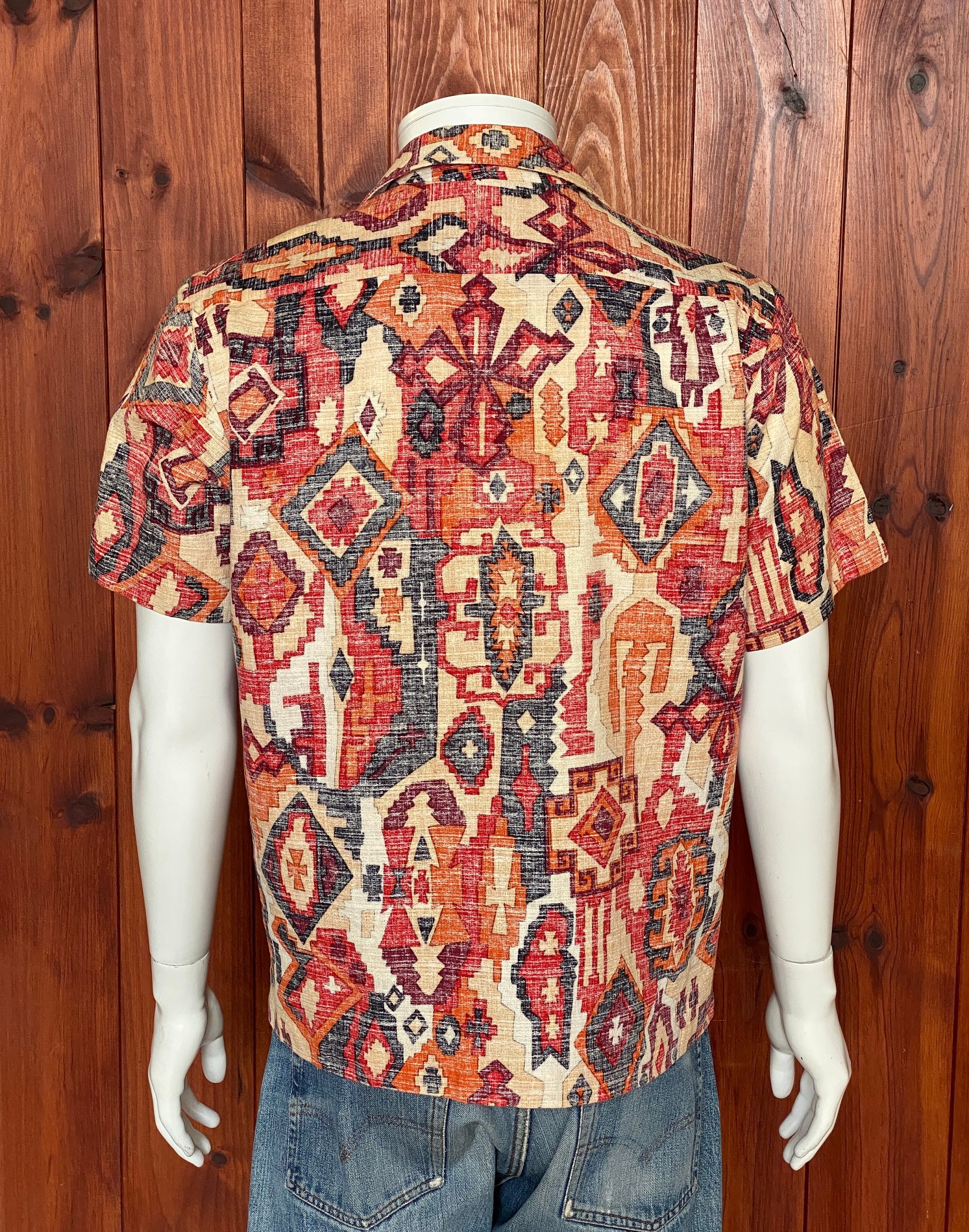 Medium Size Vintage 70s Hawaiian Barkcloth Cotton Shirt - Island Collectible