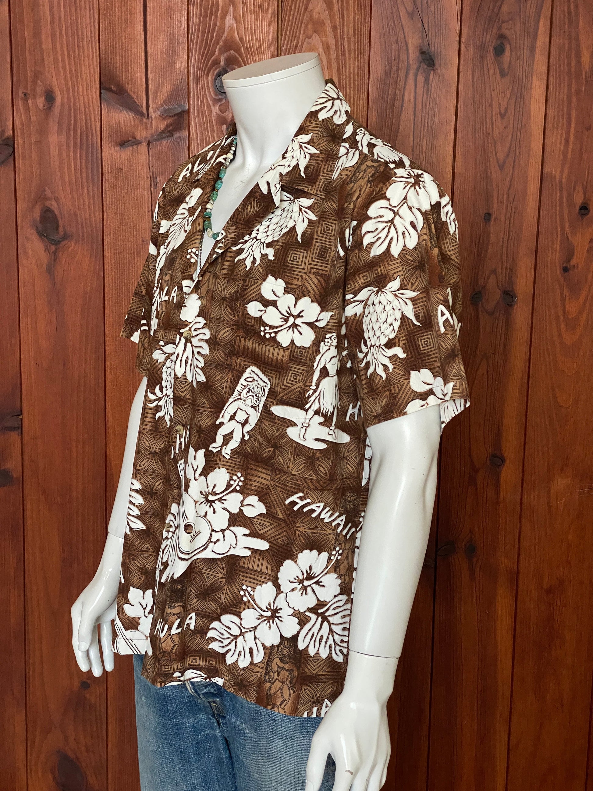 Large vintage 80s Hawaiian cotton shirt made in Hawaii - retro island fashion.