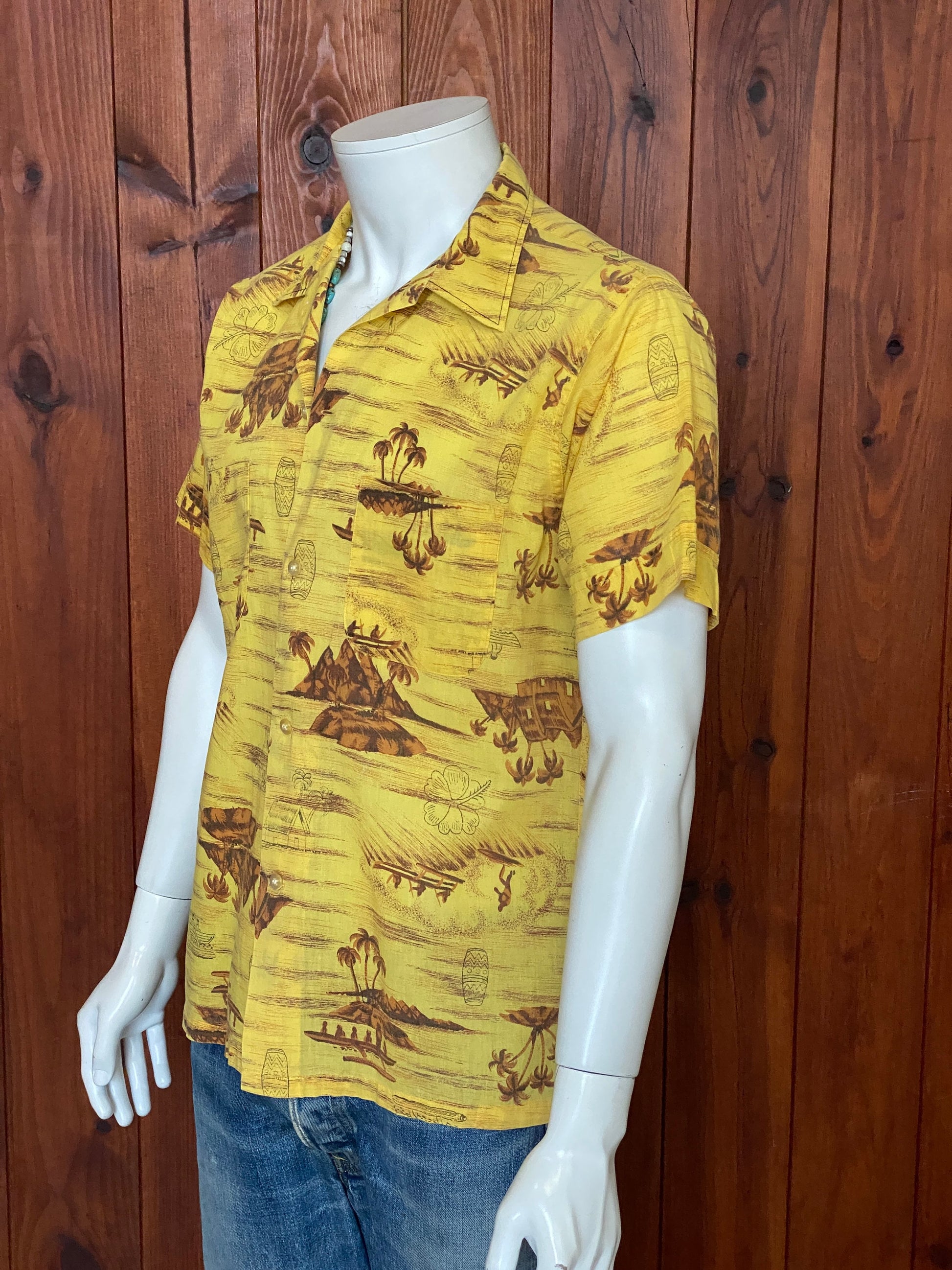 Medium Size Vintage 60s Hawaiian Shirt, Cotton, Made in USA - Retro Collectible