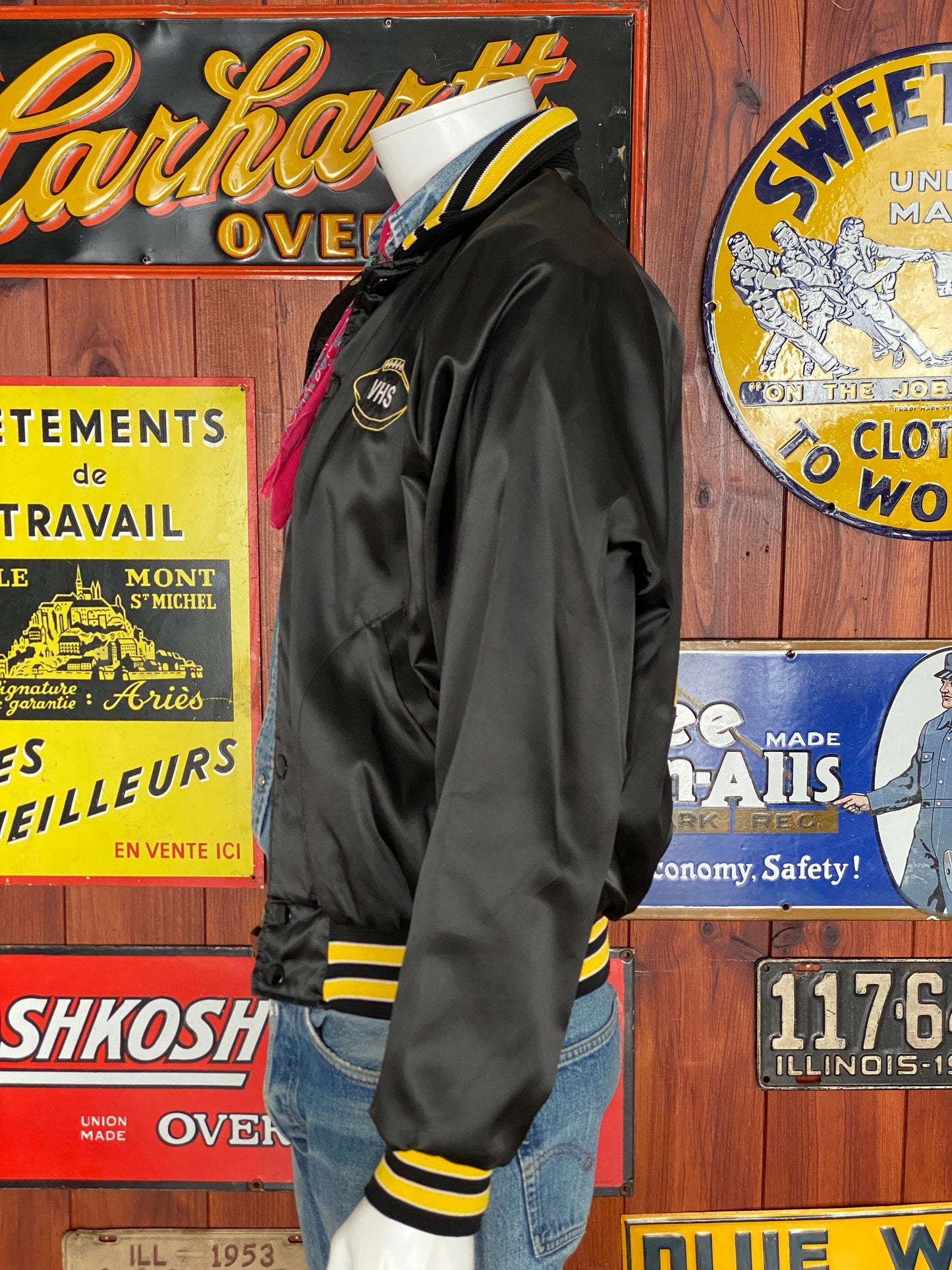 Vintage 80s football satin jacket made in USA, size medium - Retro style and durable craftsmanship for your wardrobe.