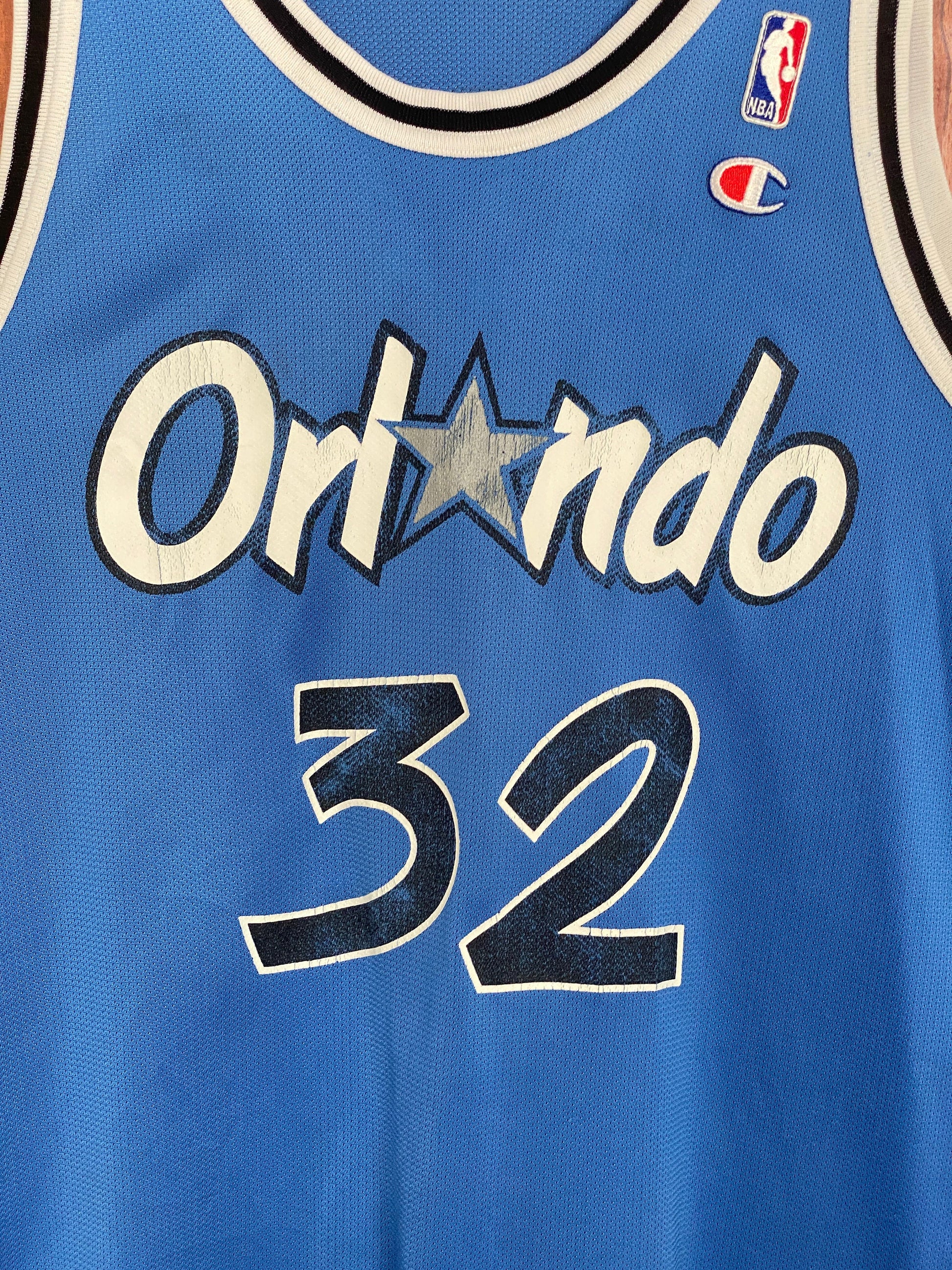 Size 44 vintage 90s Orlando NBA jersey, Player O'Neal #32, made by Champion - retro basketball apparel
