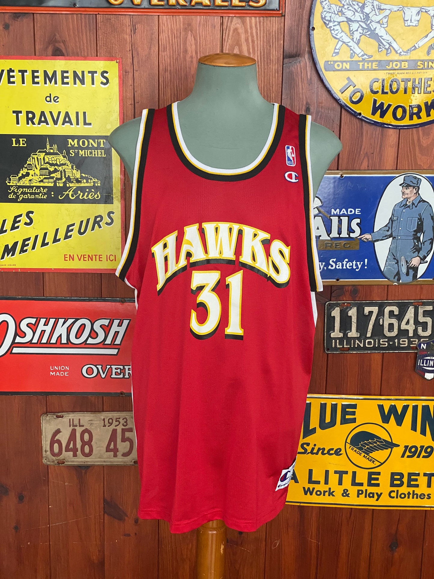 Vintage 90s Hawks Terry #31 NBA Jersey - Size 52 | Made by Champion